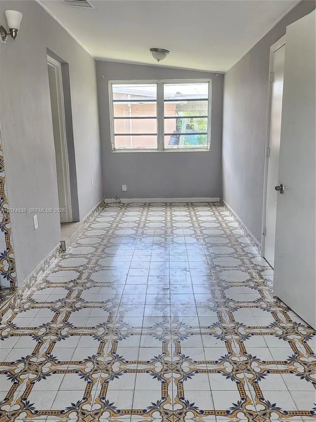 3 of 30 - 4100 Sw 36th, West Park, FL