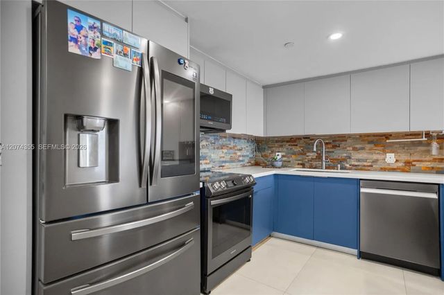 4 of 41 - 2350 Ne 135th Street #1204, North Miami, FL