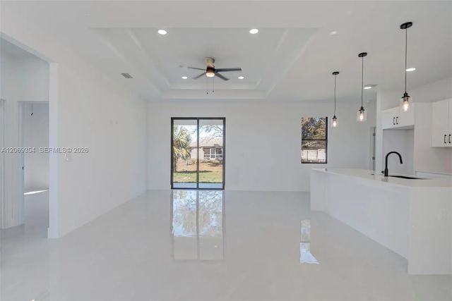 3 of 28 - 3010 2nd Street Sw, Lehigh Acres, FL