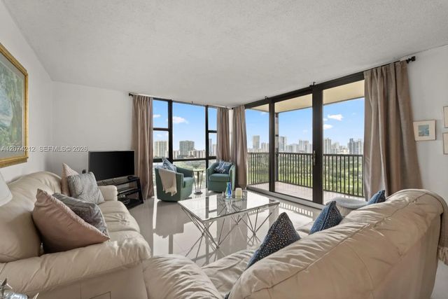 2 of 17 - 20379 W Country Club Drive #2433, Aventura, FL