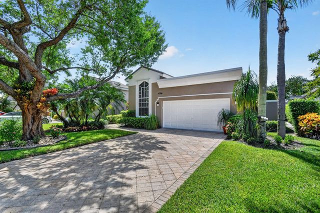 2 of 73 - 4758 Carlton Golf Drive, Lake Worth, FL