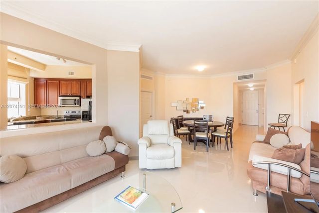 4 of 30 - 3001 Ne 185th Street #417, Aventura, FL