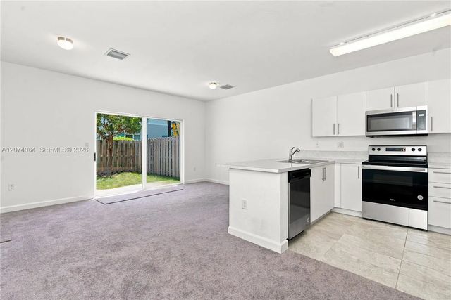 5 of 21 - 1265 Nw 4th Lane, Florida City, FL
