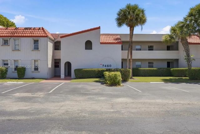 5 of 39 - 7460 Woodmont Terrace #101, Tamarac, FL