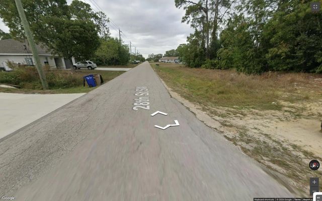 3 of 5 - 2440 Lantana Avenue S, Lehigh Acres, FL