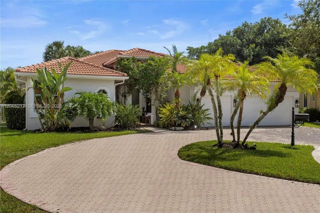 3 of 37 - 4015 Crossbill Lane, Weston, FL