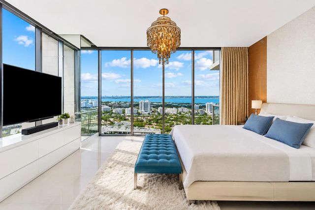 5 of 15 - 9705 Collins Avenue #1905n, Bal Harbour, FL