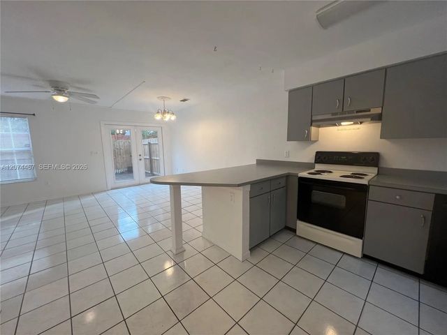 2 of 17 - 2871 Sw 38 Place, Gainesville, FL