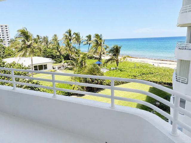 3407 S Ocean Boulevard, Highland Beach