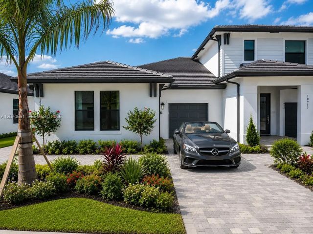 2 of 29 - 10919 Salt Bay Way, Fort Myers, FL