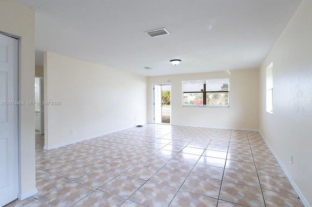 3 of 37 - 455 Nw 14th Street, Florida City, FL