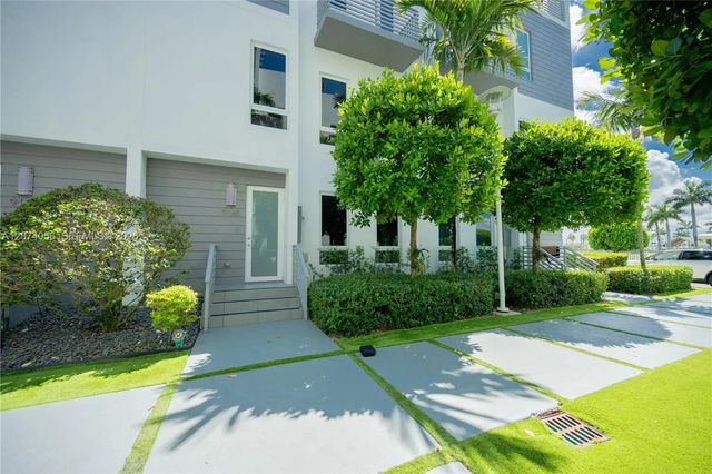 4 of 52 - 9165 Nw 33rd Street #9165, Doral, FL