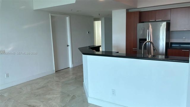 5 of 17 - 14951 Royal Oaks Lane #702, North Miami, FL