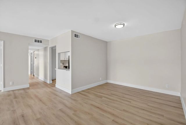 4 of 44 - 1114 Green Pine Boulevard #a1, West Palm Beach, FL