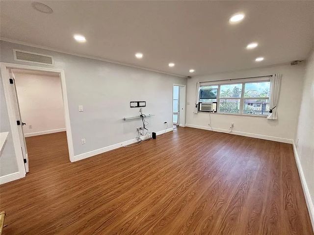 4 of 22 - 2820 Ne 201st Terrace #f326, Aventura, FL