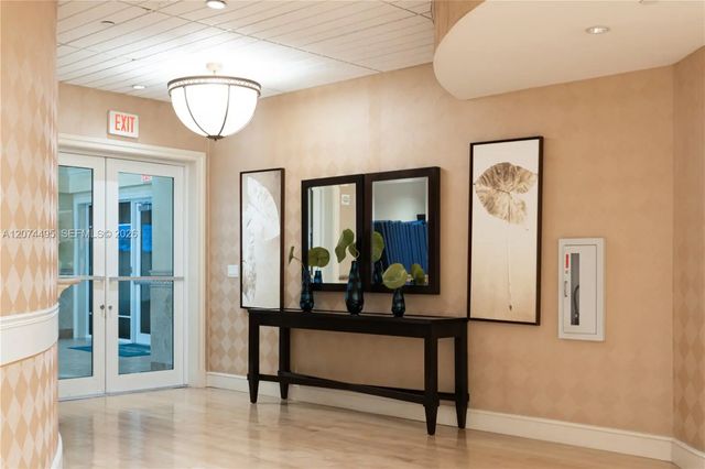 2 of 16 - 20000 E Country Club Drive #307, Aventura, FL