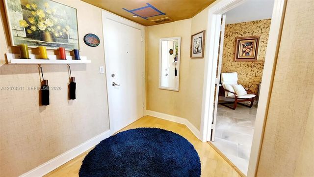2 of 25 - 888 Intracoastal Drive #6e, Fort Lauderdale, FL
