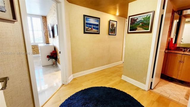 3 of 25 - 888 Intracoastal Drive #6e, Fort Lauderdale, FL