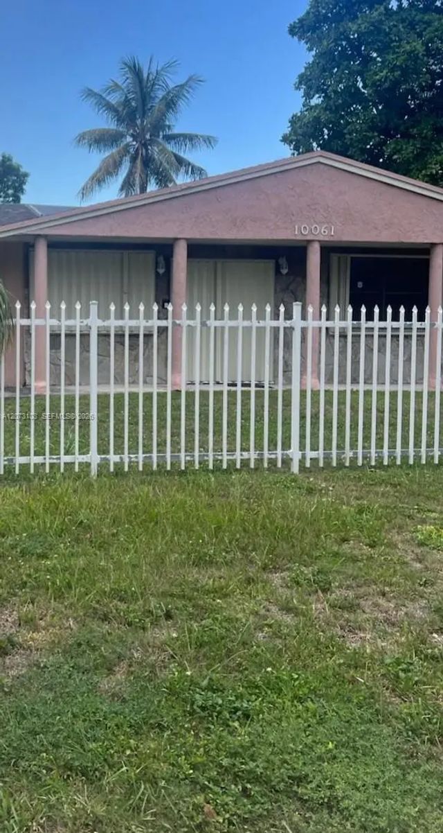 10061 E Hibiscus Street, Palmetto Bay
