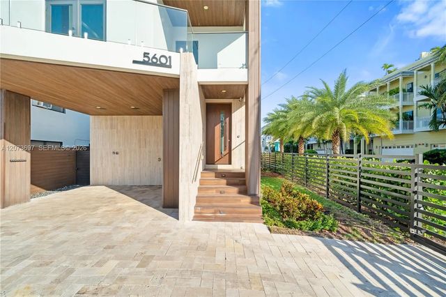 2 of 92 - 5601 N Ocean Drive, Hollywood, FL