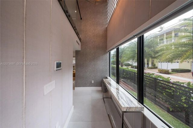 3 of 92 - 5601 N Ocean Drive, Hollywood, FL