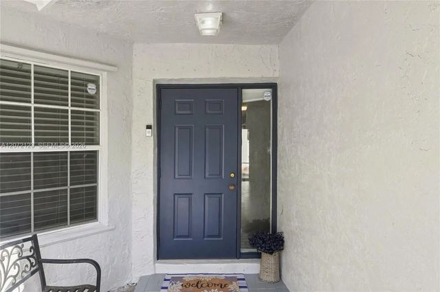 5 of 35 - 10425 Nw 9th Manor, Coral Springs, FL