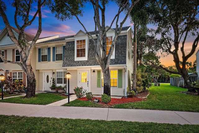408 Georgian Park Drive, Jupiter