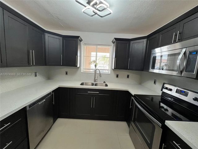 4 of 19 - 7785 W 30th Court #f-107, Hialeah, FL
