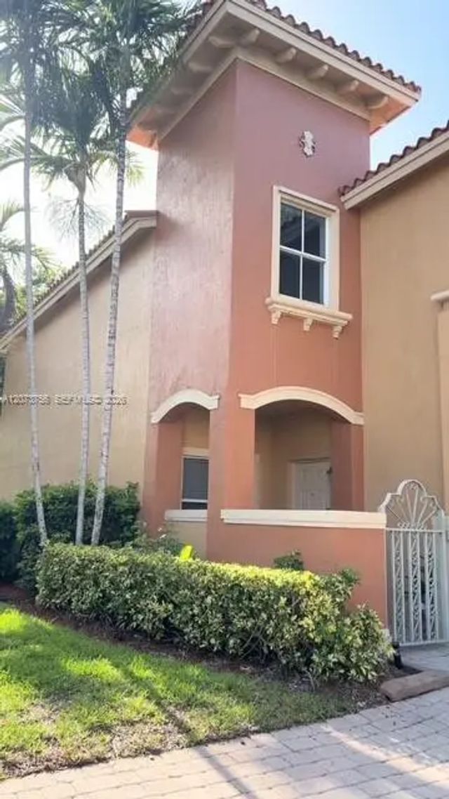 2 of 56 - 4927 Windward Way #4401, Dania Beach, FL