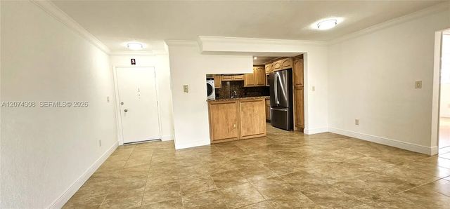 4 of 18 - 650 Coral Way #404, Coral Gables, FL