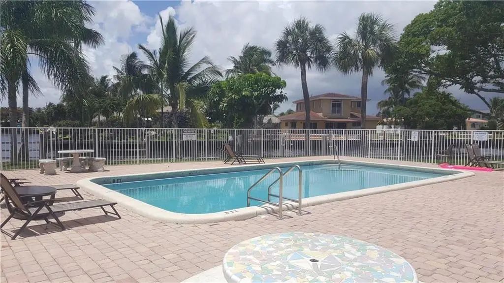 101 Se 6th Avenue #11, Pompano Beach