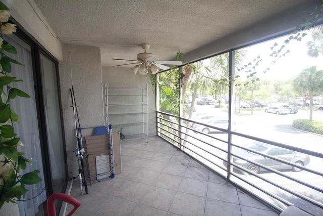 3 of 27 - 2316 S Cypress Bend Drive #218, Pompano Beach, FL