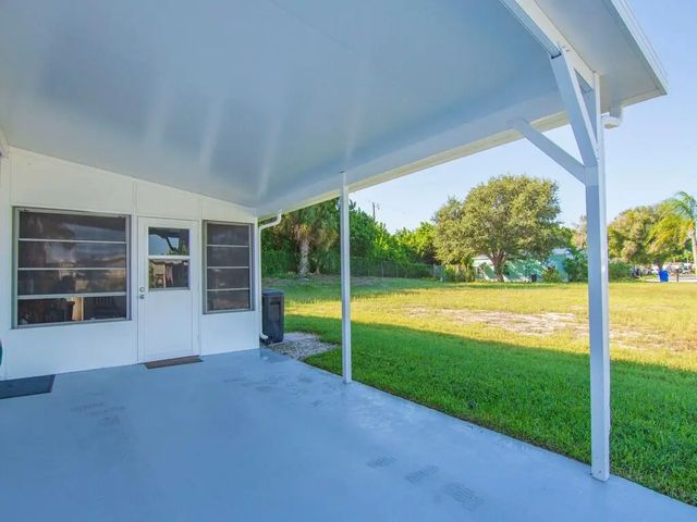 4 of 46 - 385 Ne Jade Circle, Jensen Beach, FL