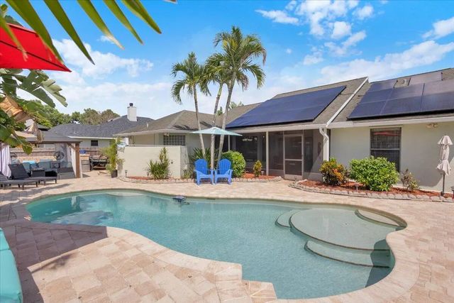 2 of 51 - 568 Se Nome Drive, Port St. Lucie, FL