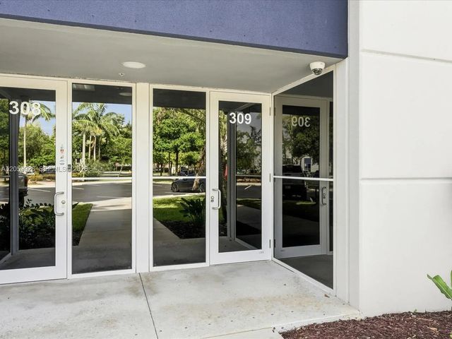 2 of 40 - 15481 Sw 12th Street #309, Sunrise, FL