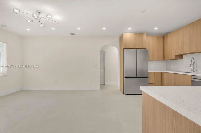 4 of 27 - 1514 Ne 176th Street, North Miami Beach, FL