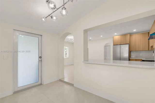 5 of 27 - 1514 Ne 176th Street, North Miami Beach, FL
