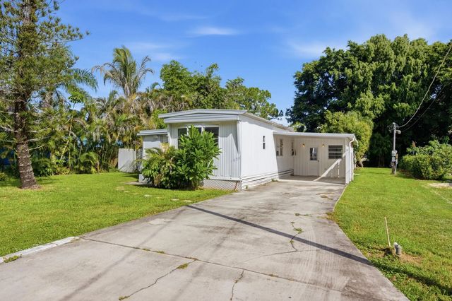 4 of 48 - 1823 Sw College Street, Stuart, FL