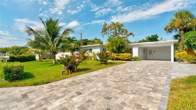 4 of 59 - 701 Se 1st Street, Boynton Beach, FL
