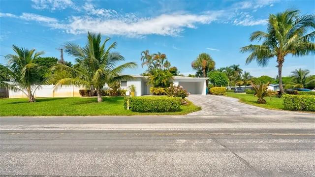 5 of 59 - 701 Se 1st Street, Boynton Beach, FL