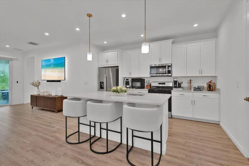 12736 Sw Eleanor Drive, Port St. Lucie