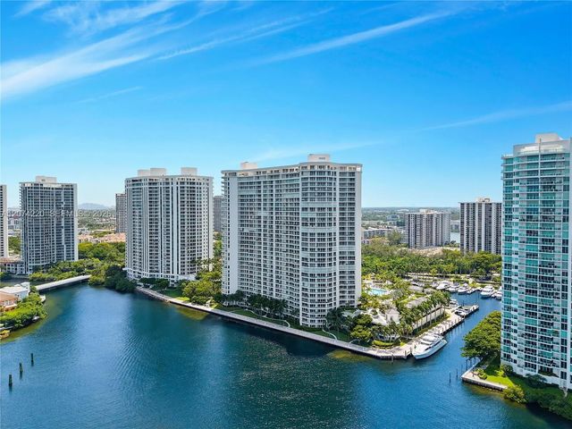 3 of 53 - 7000 Island Boulevard #609, Aventura, FL