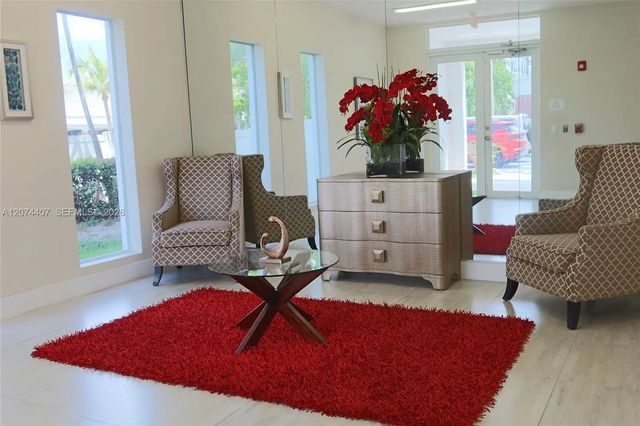 4 of 35 - 555 E Dania Beach Boulevard #9, Dania Beach, FL