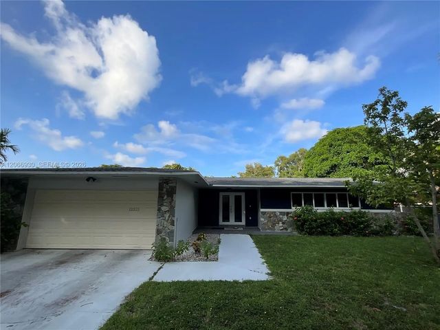 2 of 6 - 12325 Ne 2nd Court, North Miami, FL