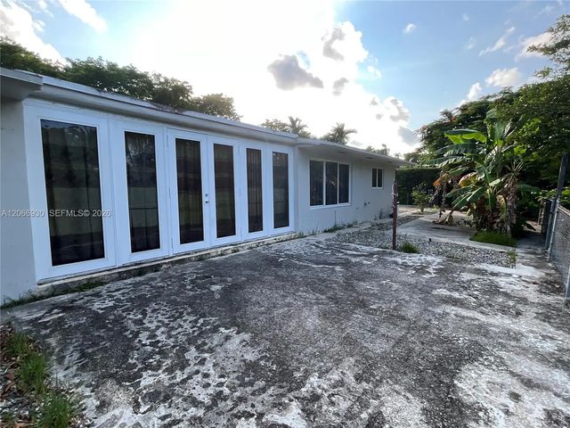 5 of 6 - 12325 Ne 2nd Court, North Miami, FL