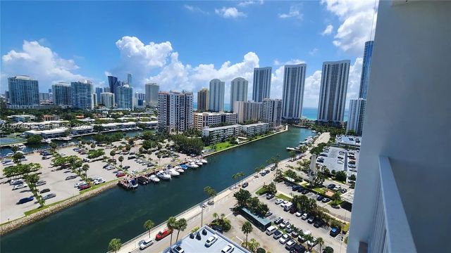2 of 25 - 500 Bayview Drive #1725, Sunny Isles Beach, FL
