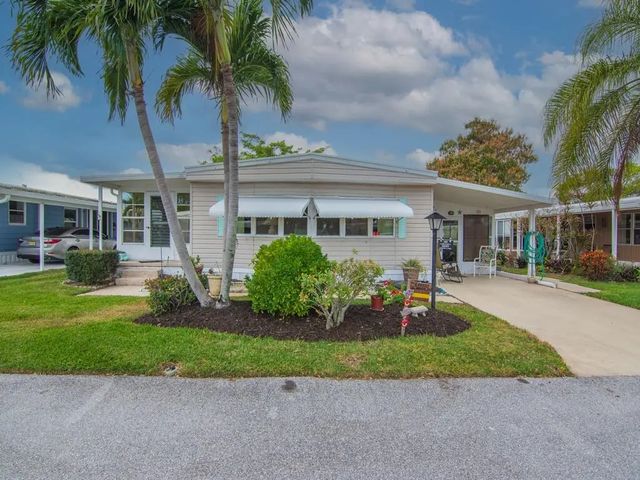 4 of 31 - 293 Ne Moonstone Drive, Jensen Beach, FL