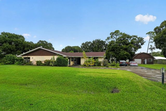 4 of 17 - 7105 Santa Rosa Parkway, Fort Pierce, FL