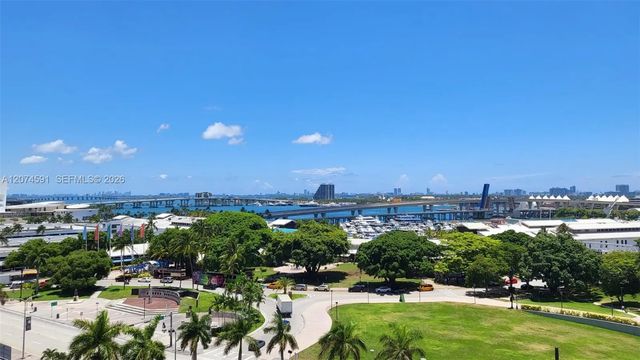 4 of 33 - N/A, Miami, FL