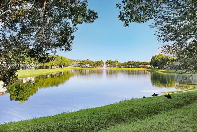 2 of 17 - 2903 Se 17th Avenue #100, Homestead, FL